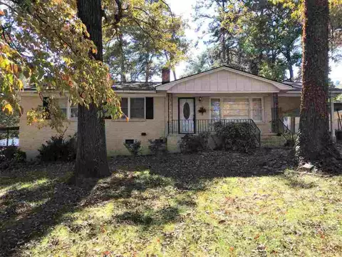 104 Spring St, Easley, SC 29640 photo 1