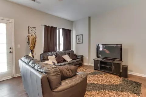 75 Spring Crossing Cir, Greer, SC 29650 photo 12