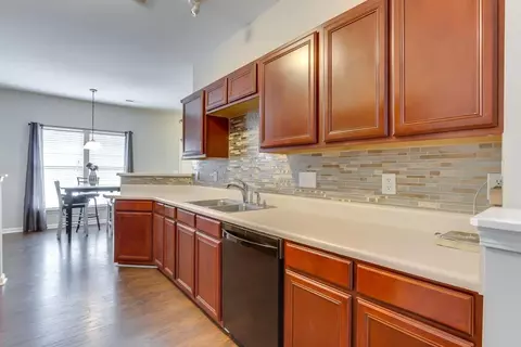 75 Spring Crossing Cir, Greer, SC 29650 photo 8