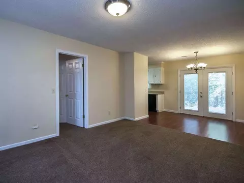 204 Henry Ct, Central, SC 29630 photo 14