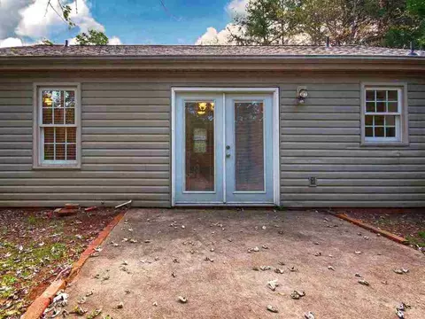 204 Henry Ct, Central, SC 29630 photo 24