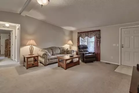 251 E Preston Mcdaniel Rd, Pickens, SC 29671 photo 9
