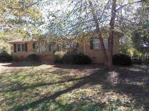 205 Byron St, Williamston, SC 29697 photo 1