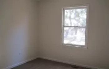 303 Spring Forest Dr, Central, SC 29630 photo 4