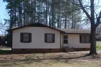 303 Spring Forest Dr, Central, SC 29630 photo 1