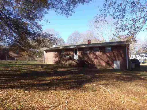 806 Crouch Dr, Pendleton, SC 29670 photo 10