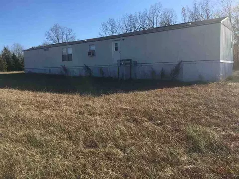 1361 First Ave, Starr, SC 29684 photo 4
