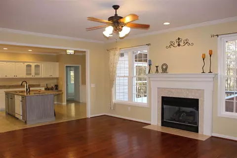 162 Will Owens Dr, Central, SC 29630 photo 7