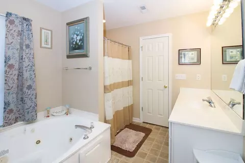 202 Carrageen Dr, Williamston, SC 29697 photo 14