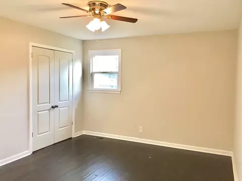 645 Cherokee Rd, Pelzer, SC 29669 photo 5