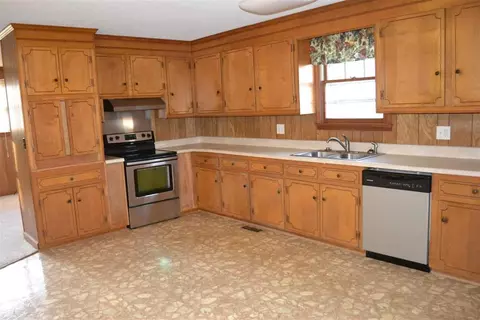 9 Oak Dr, Honea Path, SC 29654 photo 5
