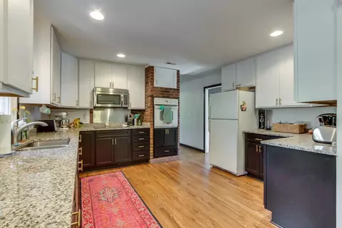 105 Robin St, Clemson, SC 29631 photo 9