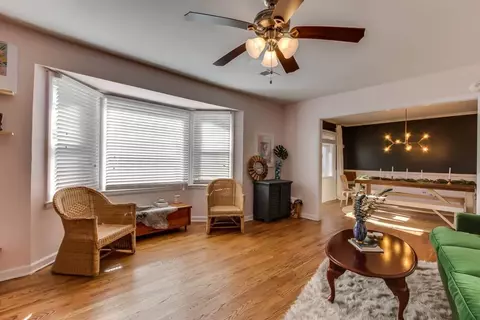 105 Robin St, Clemson, SC 29631 photo 2