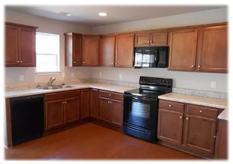203 Grant St, Easley, SC 29640 photo 4