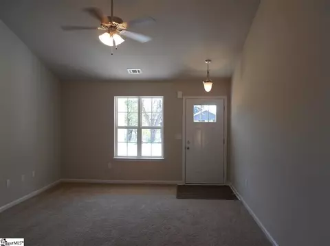 201 Grant St, Easley, SC 29640 photo 4