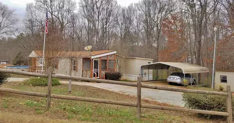 1320 Christopher Ln, Liberty, SC 29657 photo 3