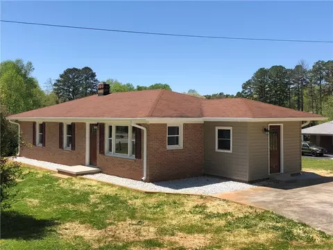 603 Freedom Dr, Walhalla, SC 29691 photo 2