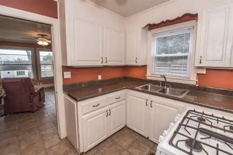 204 Grace Ave, Easley, SC 29640 photo 14