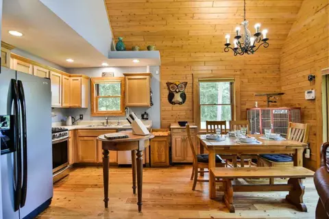 809 Windrush Ln, Seneca, SC 29672 photo 9