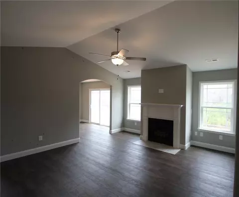 210 N Stonegate Dr, Seneca, SC 29678 photo 12