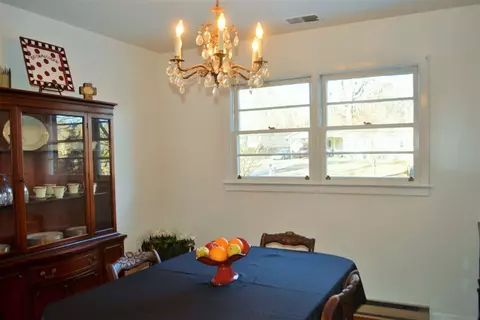 105 Pineview Dr, Liberty, SC 29657 photo 2