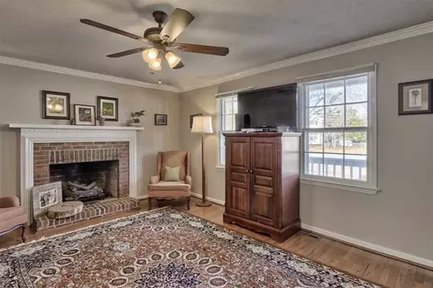 105 Michael Ct, Easley, SC 29642 photo 4