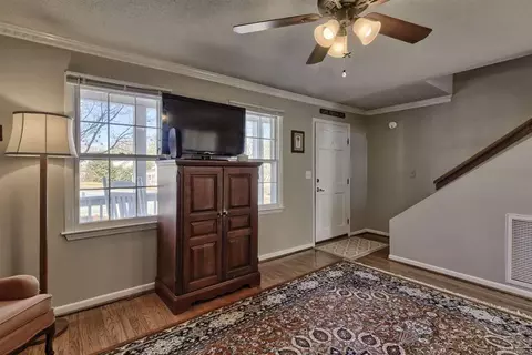 105 Michael Ct, Easley, SC 29642 photo 5