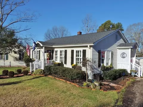 113 Daniel Ave, Seneca, SC 29678 photo 5