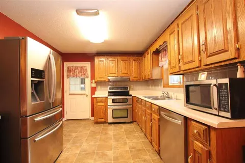 113 Stone Dr, Pelzer, SC 29669 photo 12