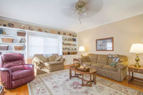 103 W Greer St, Honea Path, SC 29654 photo 8