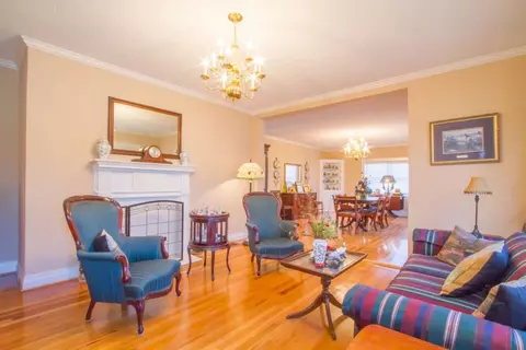 103 W Greer St, Honea Path, SC 29654 photo 5