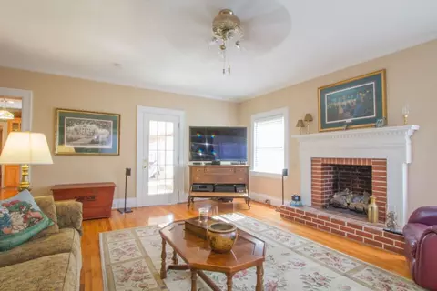 103 W Greer St, Honea Path, SC 29654 photo 9