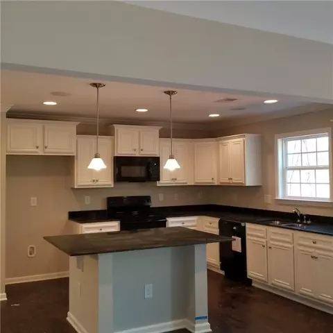 620 Brock St, Central, SC 29630 photo 9