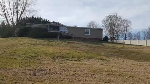 129 Turning Leaf Ln, Easley, SC 29640 photo 1