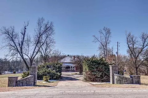 271 Old River Rd, Pelzer, SC 29669 photo 5