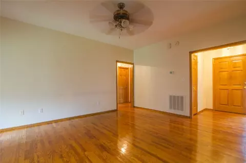 1336 Moorehead Pl, Pendleton, SC 29670 photo 6