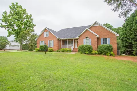 1336 Moorehead Pl, Pendleton, SC 29670 photo 2