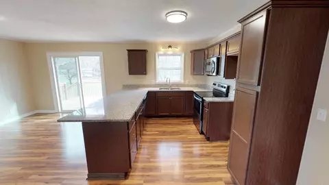 100 Cleland Dr, Westminster, SC 29693 photo 8