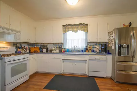 107 Sabra Dr, Easley, SC 29642 photo 10