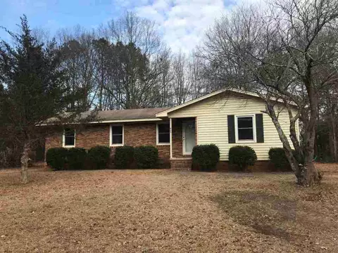 413 Spring Forest Dr, Central, SC 29630 photo 1
