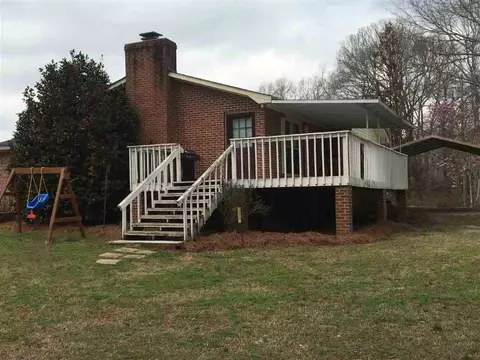3 Roberts St, Honea Path, SC 29654 photo 4