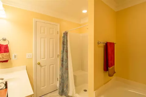602 Brock St, Central, SC 29630 photo 18