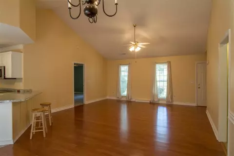 602 Brock St, Central, SC 29630 photo 10