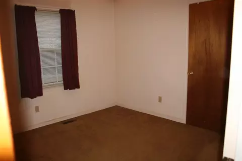 112 Fieldcrest Dr, Central, SC 29630 photo 10
