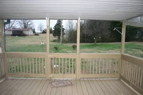 112 Fieldcrest Dr, Central, SC 29630 photo 14