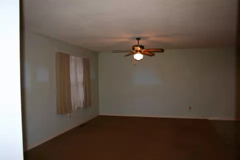 112 Fieldcrest Dr, Central, SC 29630 photo 6
