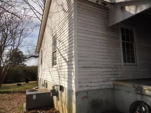 405 Kay St, Honea Path, SC 29654 photo 8