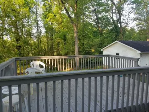 14 Spring St, Williamston, SC 29697 photo 4