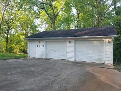 14 Spring St, Williamston, SC 29697 photo 3