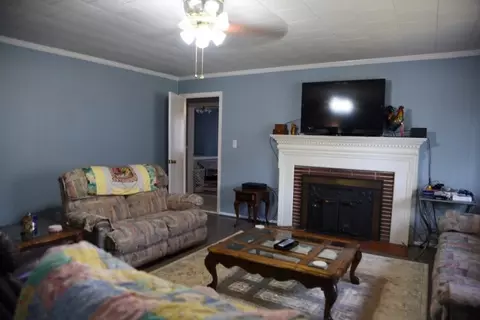 14 Spring St, Williamston, SC 29697 photo 8